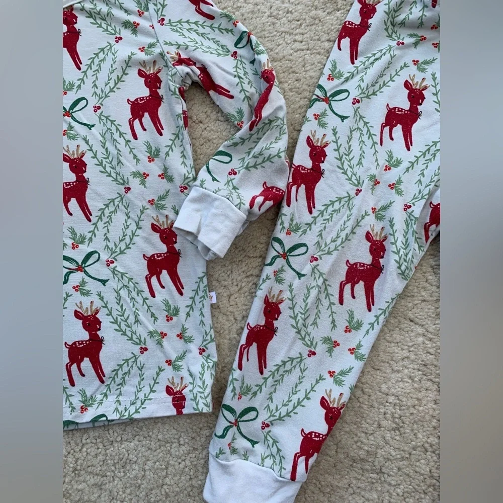 SweetHoney Size 2T Holly Reindeer Christmas Bamboo Pajamas